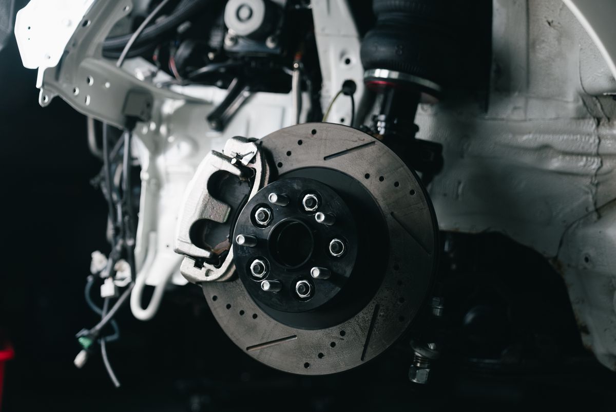 2007-2013 suzuki sx4 brake job - photo