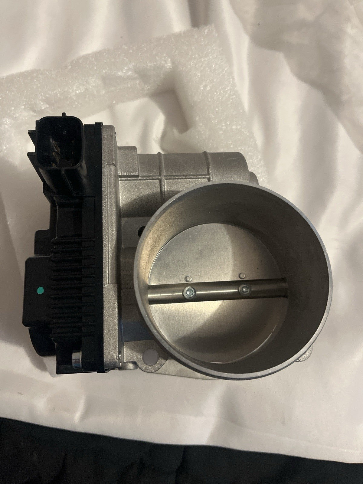 Nissan Throttle Body OEM 977-563